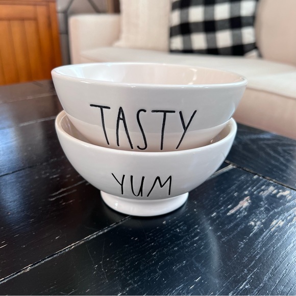 ⭐️ Rae Dunn Yum & Tasty Bowls - Picture 2 of 5